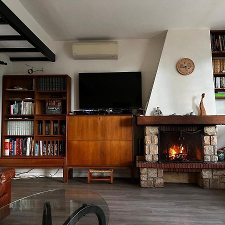Chalet les falaises Saint-Léonard Extérieur photo