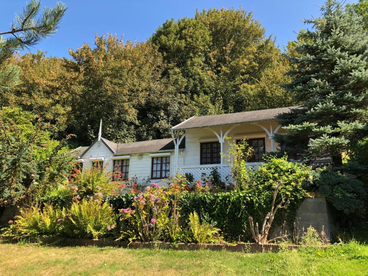 Chalet les falaises Saint-Léonard Extérieur photo