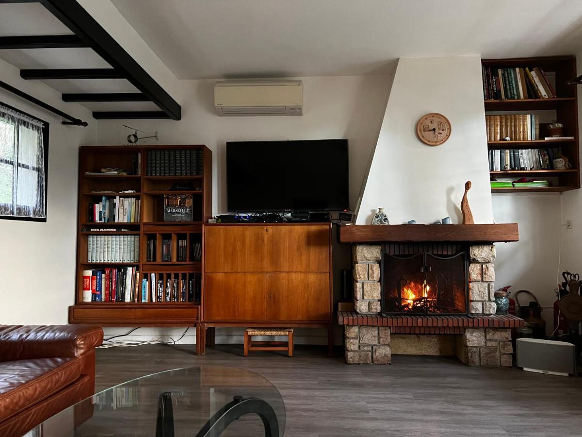 Chalet les falaises Saint-Léonard Extérieur photo