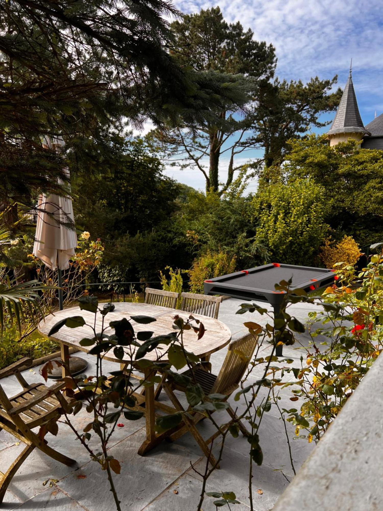 Chalet les falaises Saint-Léonard Extérieur photo